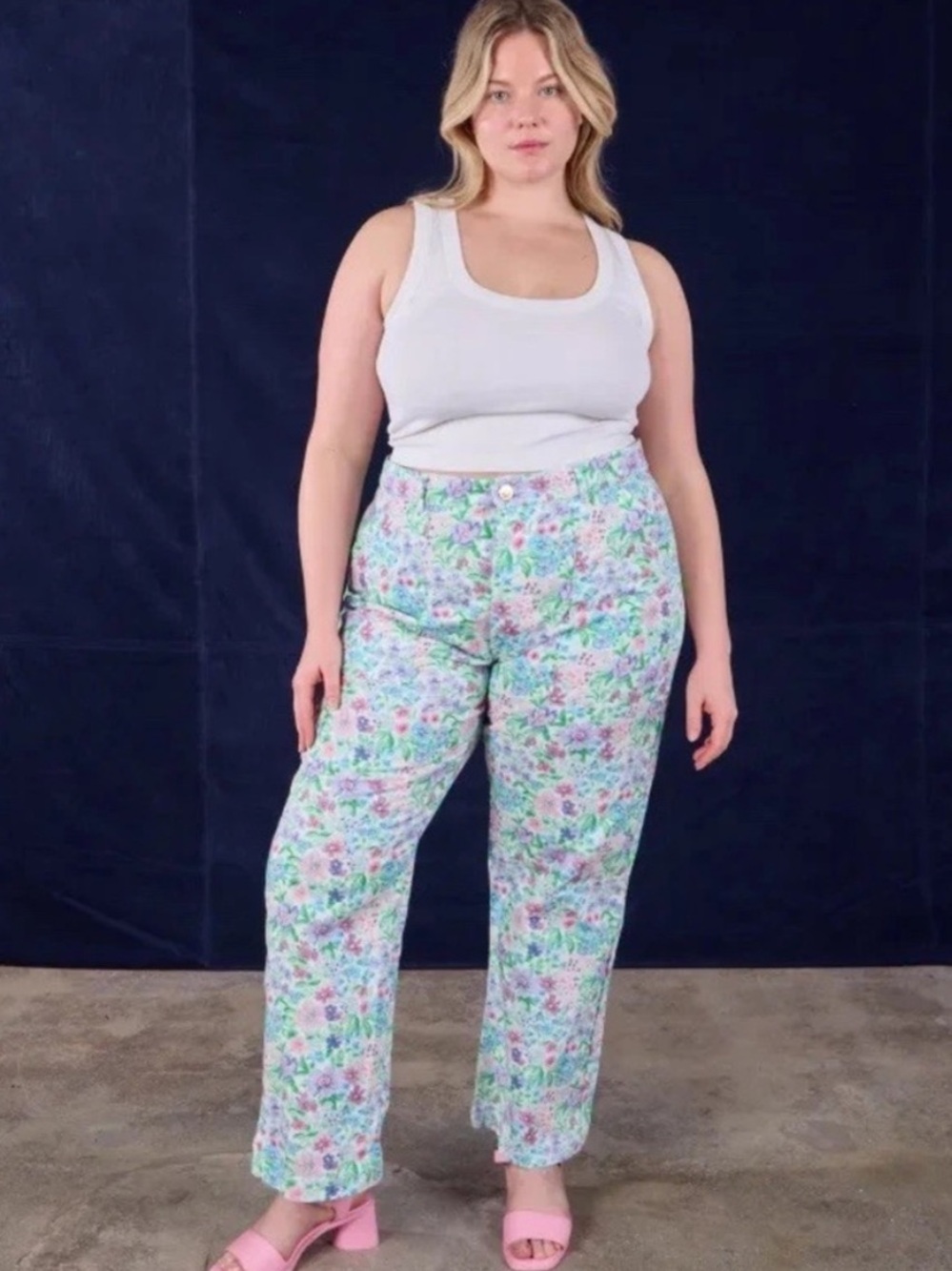 NWOT! Big Bud Press Work Pants in Vintage Wallpaper Floral Print
